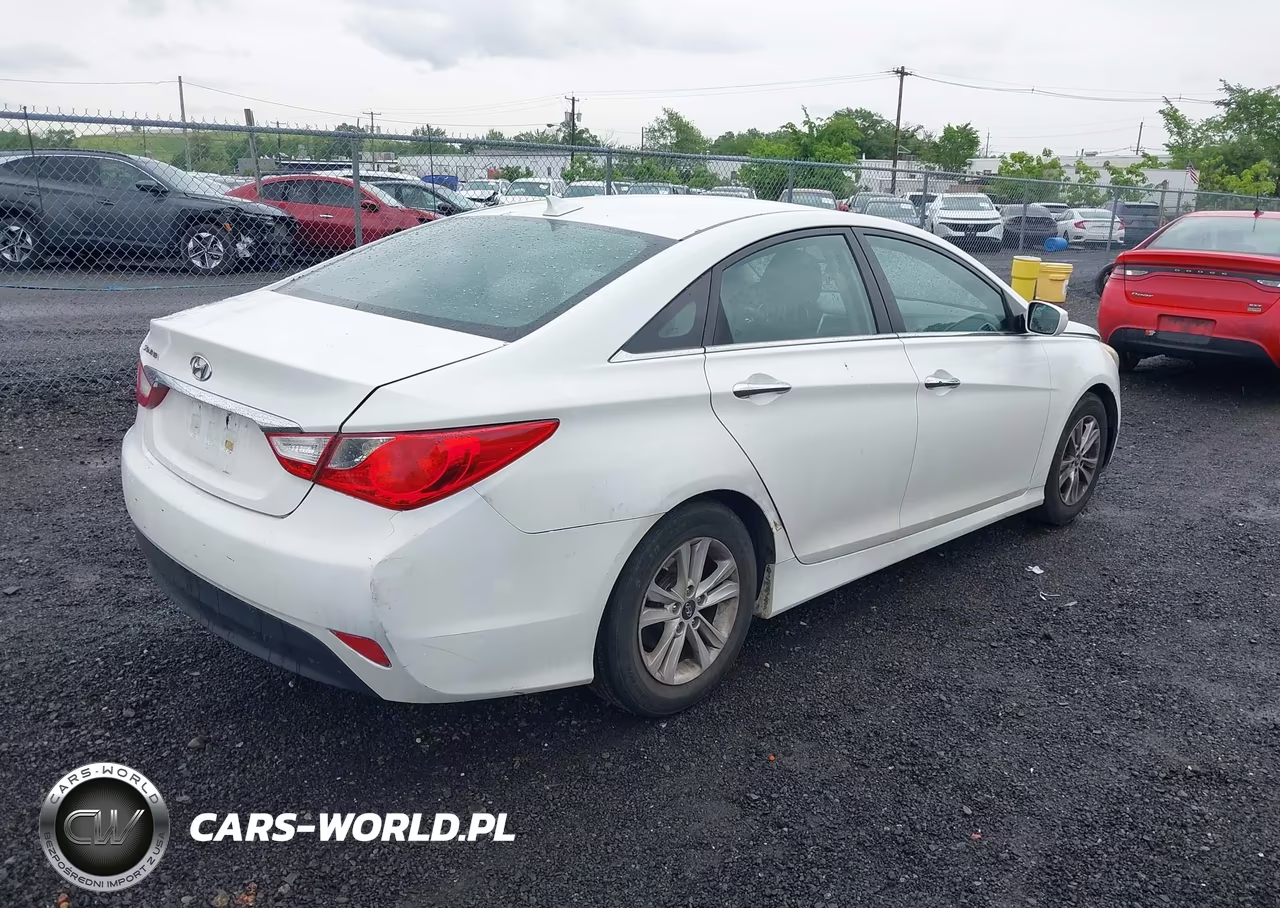 2014 Hyundai Sonata Gls VIN:5NPEB4AC6EH864805 - 4
