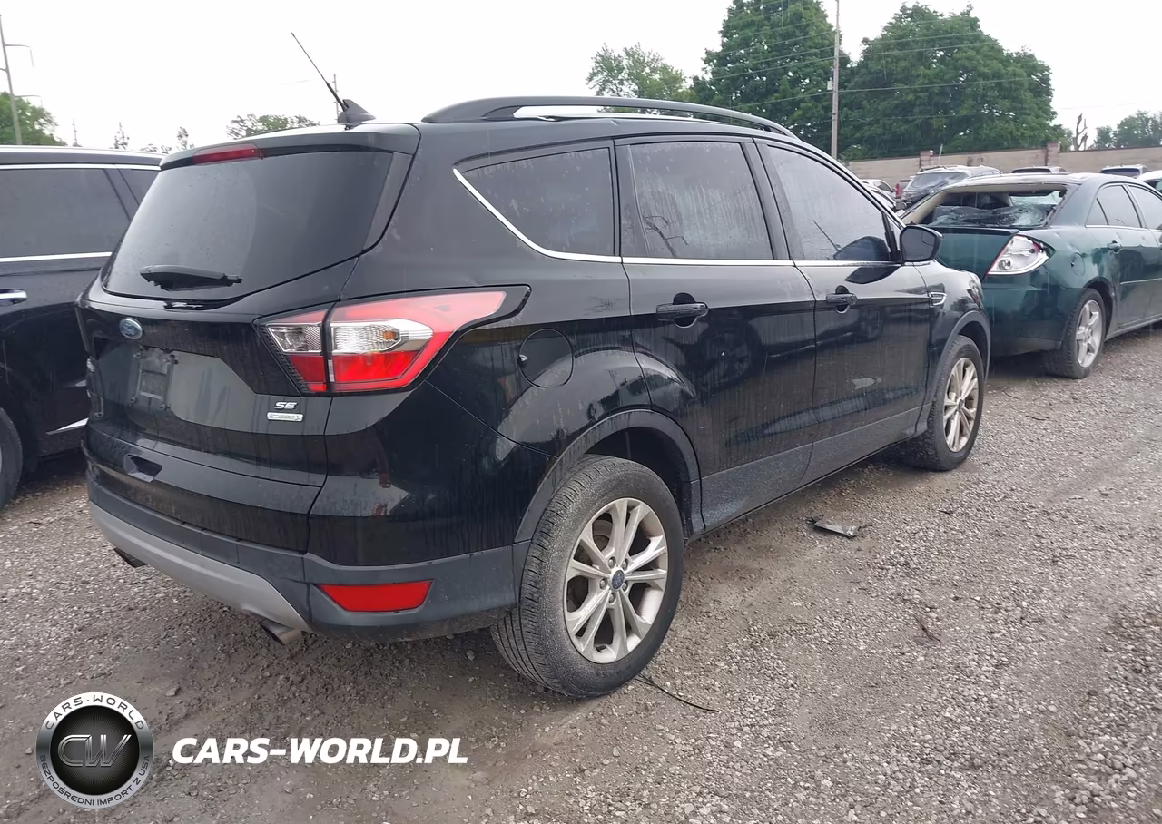 2018 Ford Escape Se VIN:1FMCU0GD3JUC13198 - 4