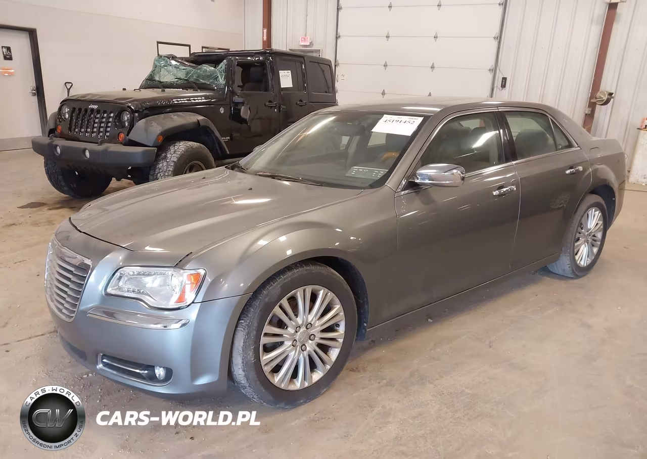 2012 Chrysler 300 Limited VIN:2C3CCAHG4CH208222 - 2