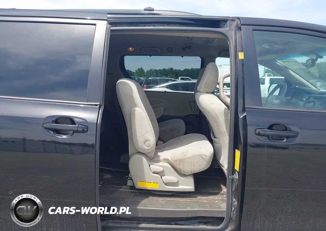 2011 Toyota Sienna Le V6 VIN:5TDKK3DCXBS002492 - 8