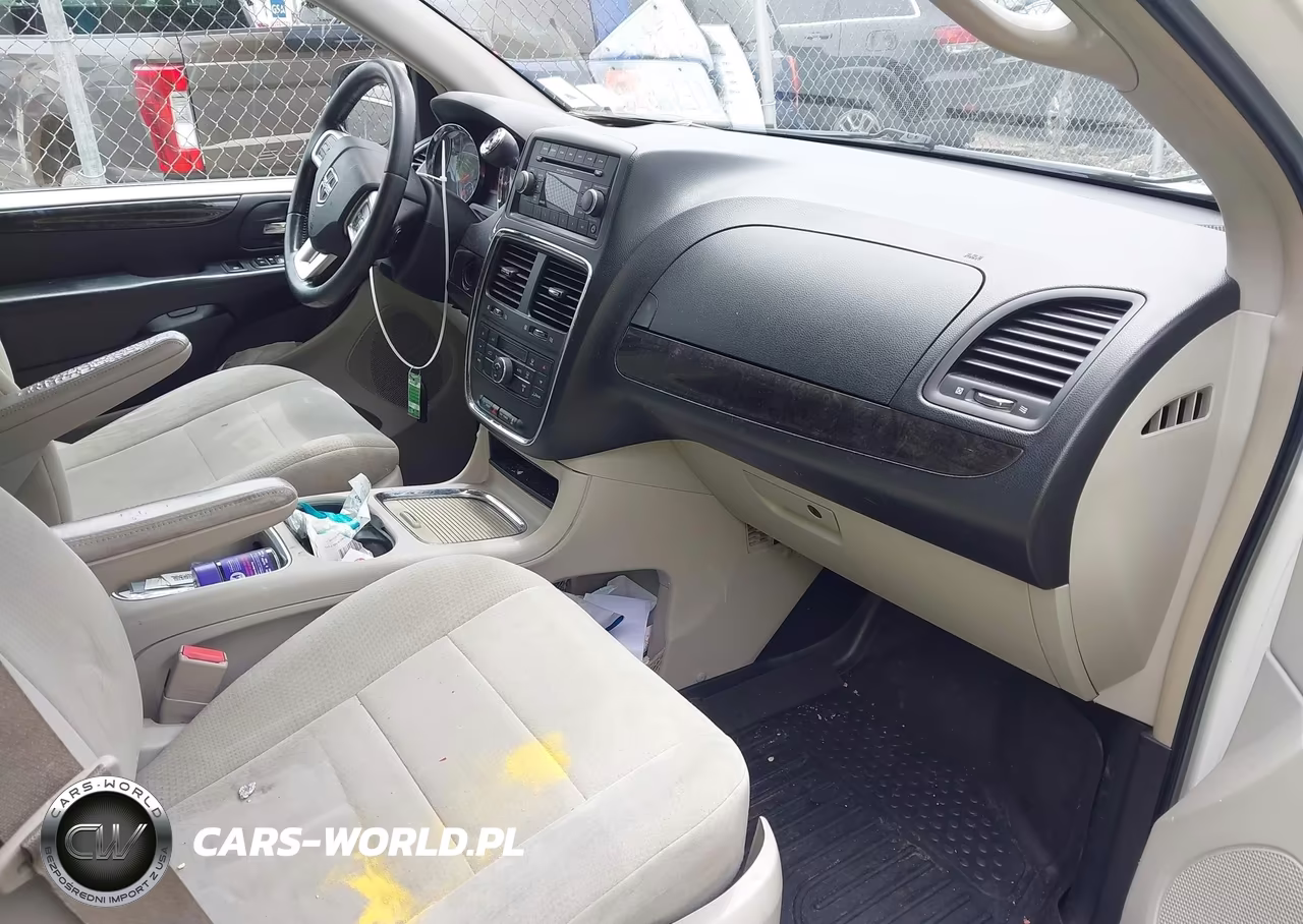 2012 Dodge Grand Caravan Crew VIN:2C4RDGDG4CR109521 - 5