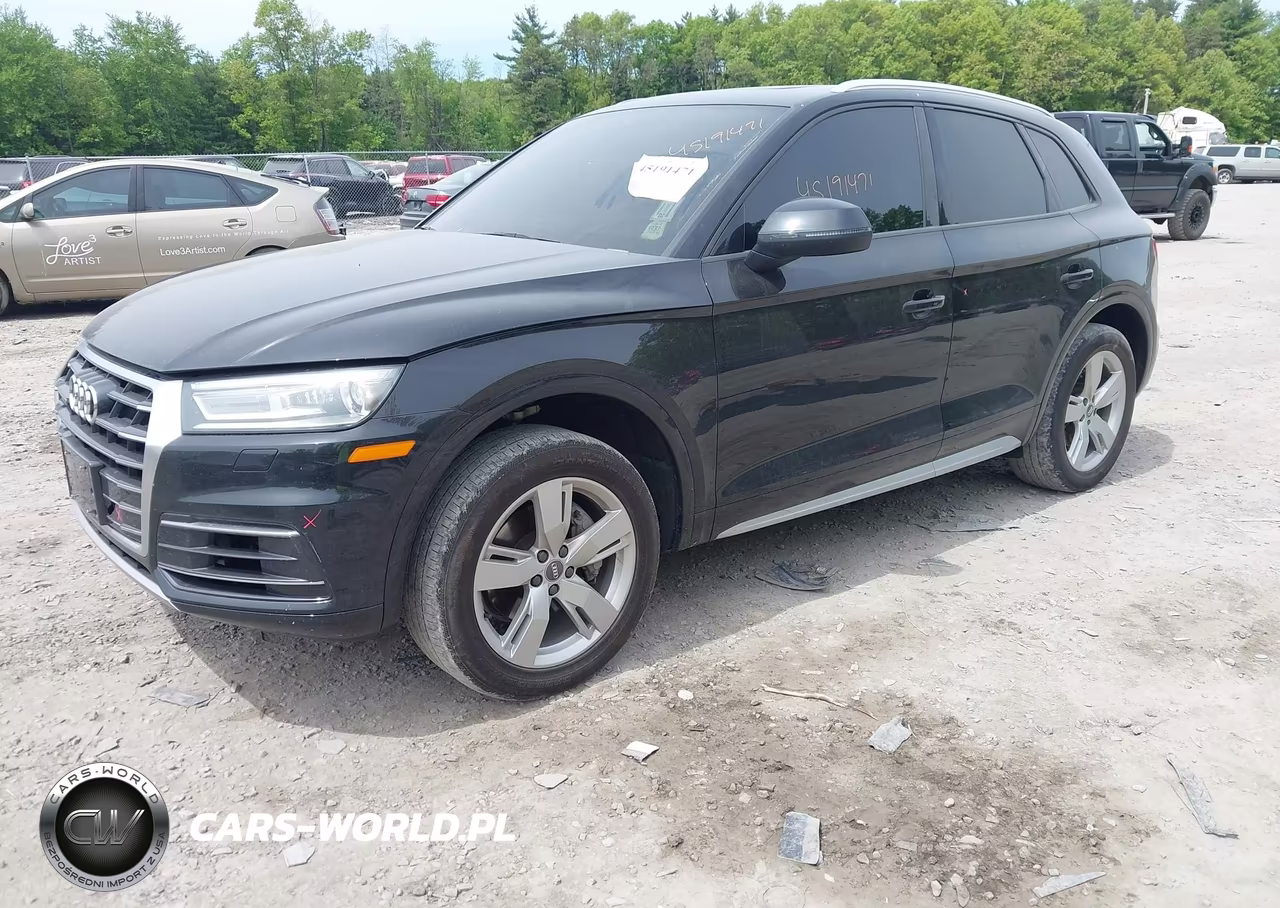2018 Audi Q5 2.0T Premium-2.0T Tech Premium VIN:WA1ANAFY6J2001114 - 2