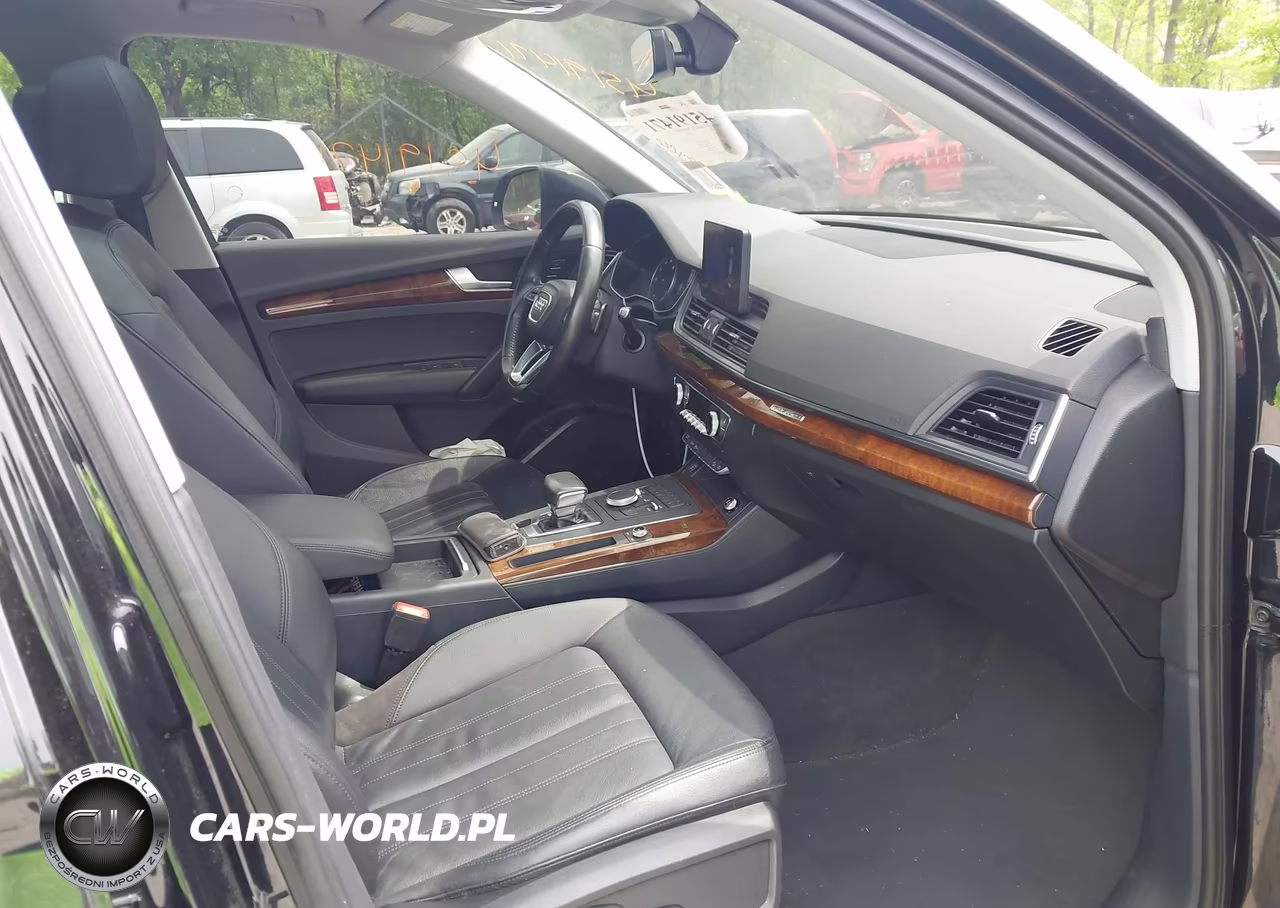 2018 Audi Q5 2.0T Premium-2.0T Tech Premium VIN:WA1ANAFY6J2001114 - 5