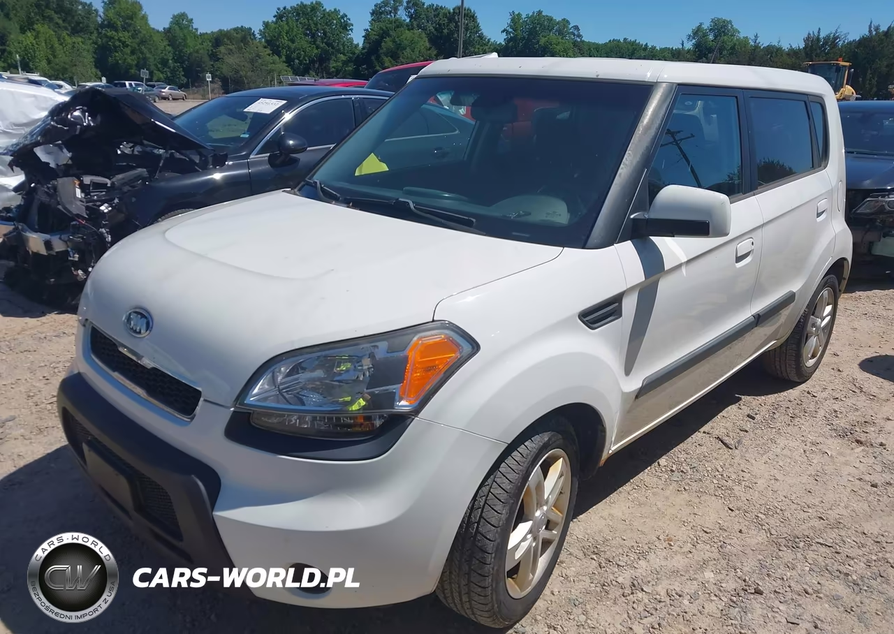 2010 Kia Soul + VIN:KNDJT2A22A7104473 - 2