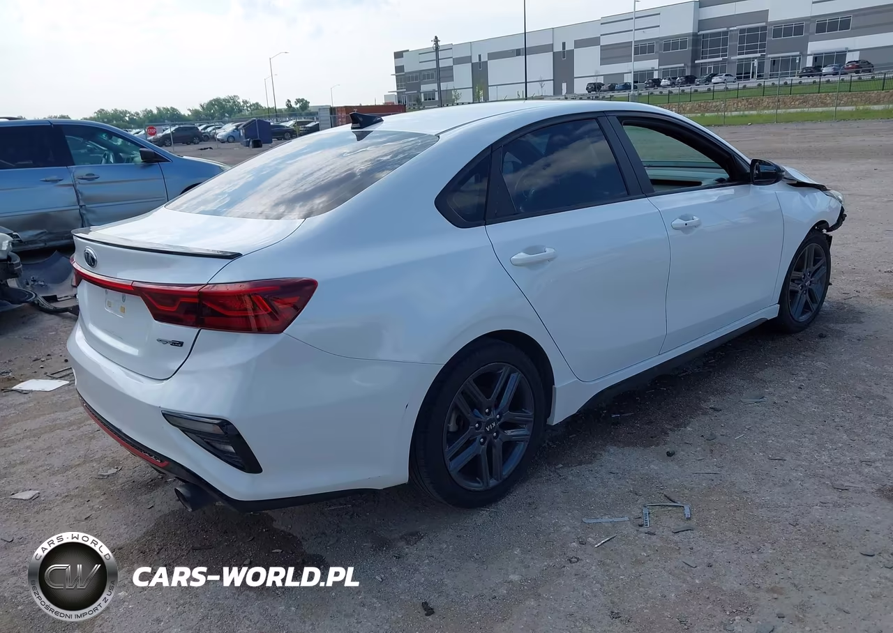 2021 Kia Forte Gt-Line VIN:3KPF34AD1ME296699 - 4