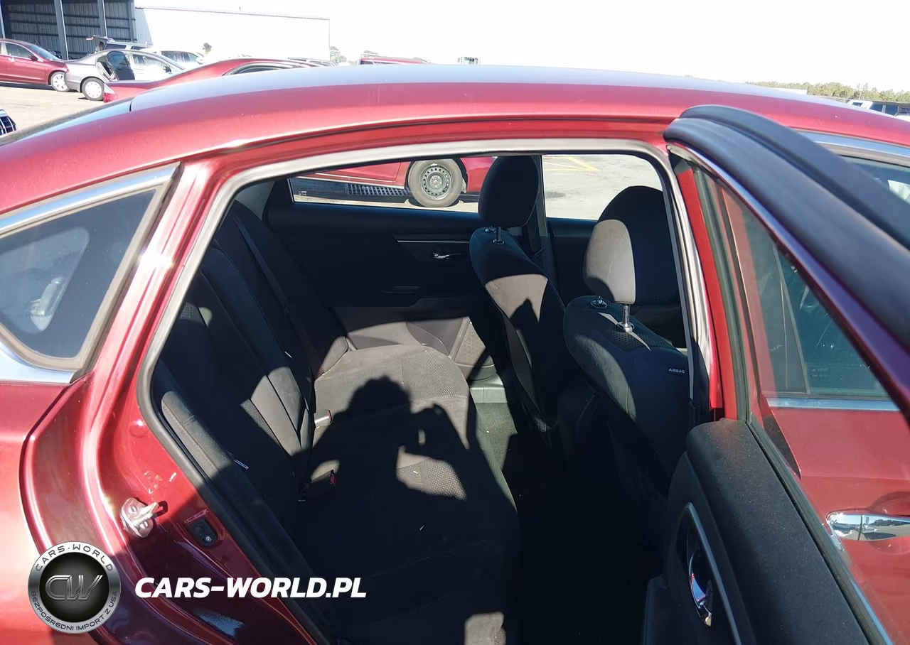 2015 Nissan Altima 2.5 S VIN:1N4AL3AP9FN366968 - 8
