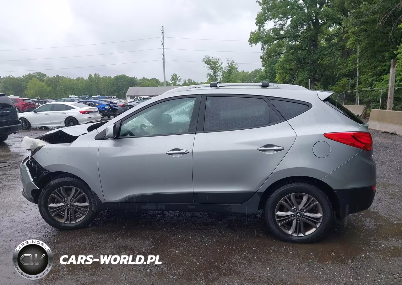 2015 Hyundai Tucson Se VIN:KM8JUCAG1FU024102 - 14