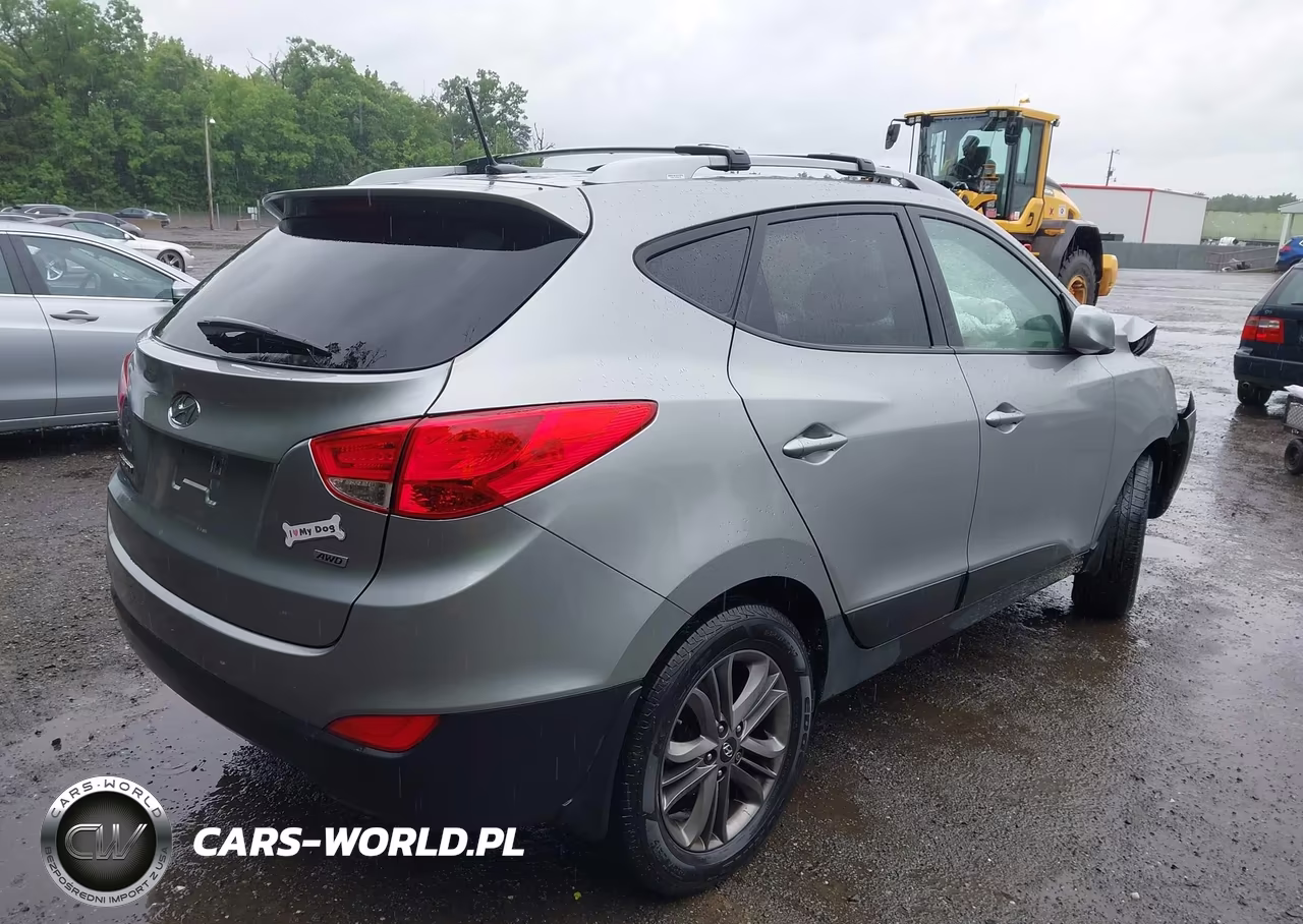 2015 Hyundai Tucson Se VIN:KM8JUCAG1FU024102 - 4