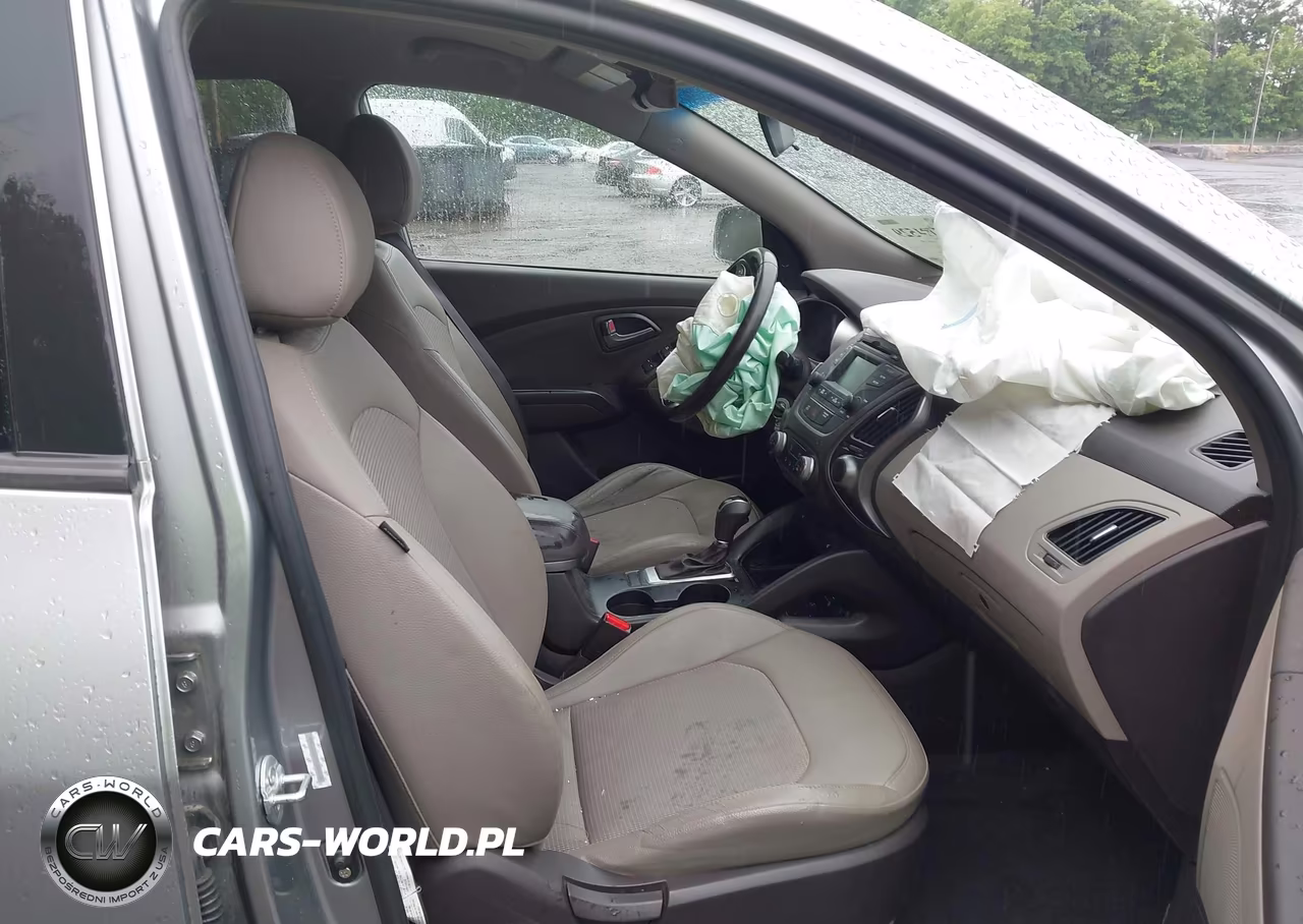2015 Hyundai Tucson Se VIN:KM8JUCAG1FU024102 - 5