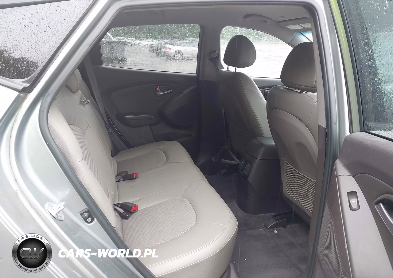 2015 Hyundai Tucson Se VIN:KM8JUCAG1FU024102 - 8