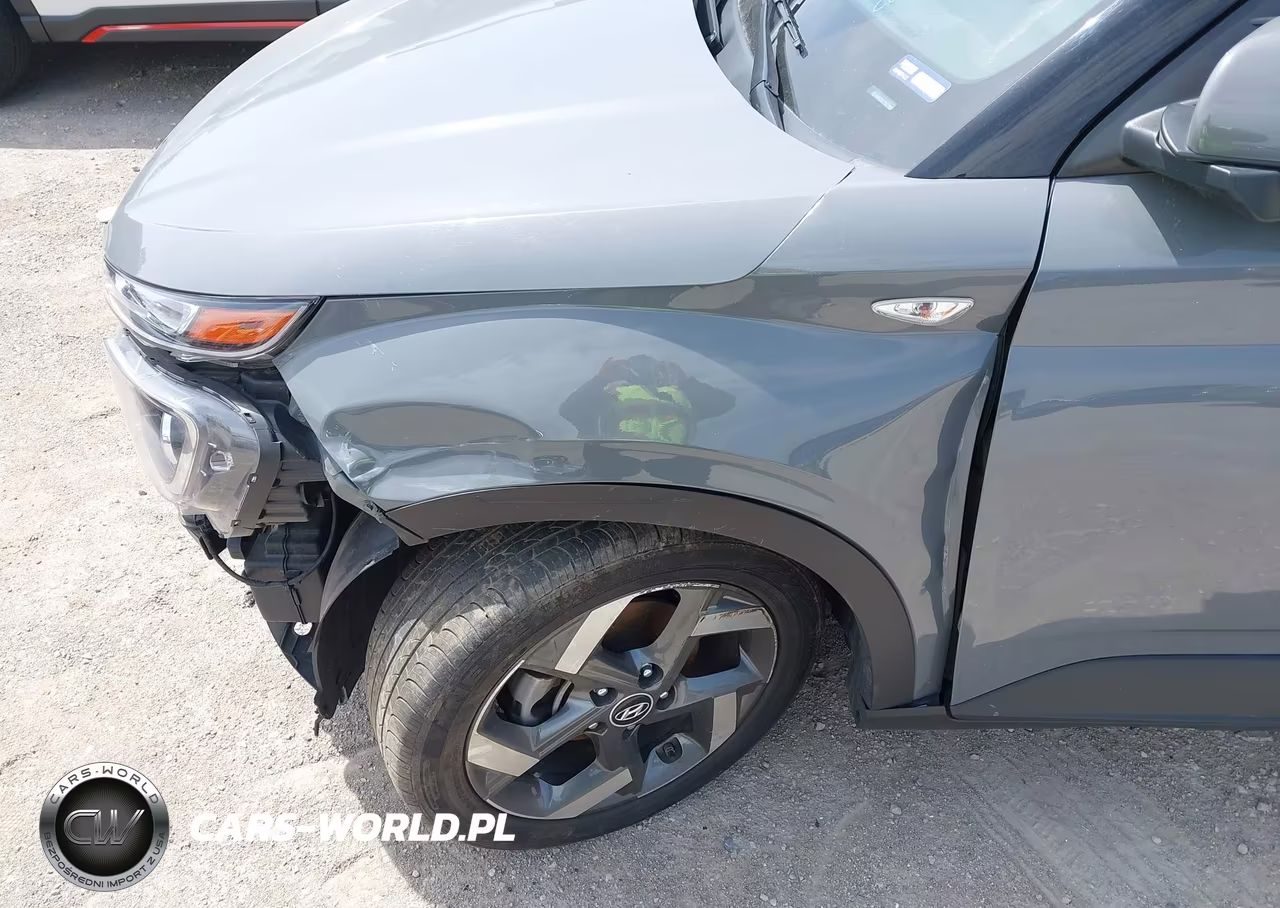 2023 Hyundai Venue Sel VIN:KMHRC8A37PU218683 - 17