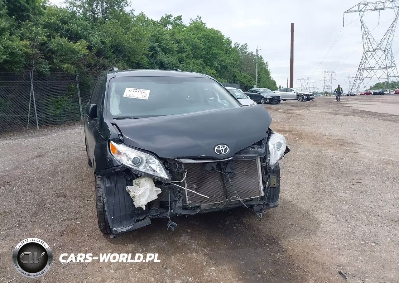 2015 Toyota Sienna Xle 8 Passenger VIN:5TDYK3DC5FS588051 - 17