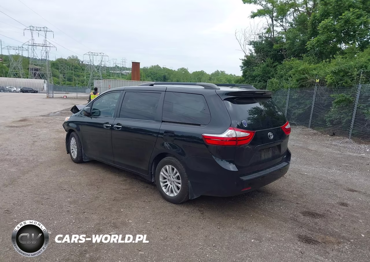 2015 Toyota Sienna Xle 8 Passenger VIN:5TDYK3DC5FS588051 - 3