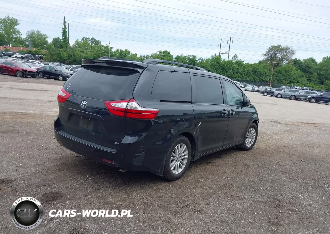 2015 Toyota Sienna Xle 8 Passenger VIN:5TDYK3DC5FS588051 - 4