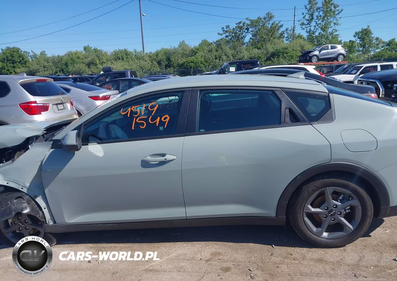 2025 Kia K4 Lxs VIN:3KPFT4DE7SE178304 - 15