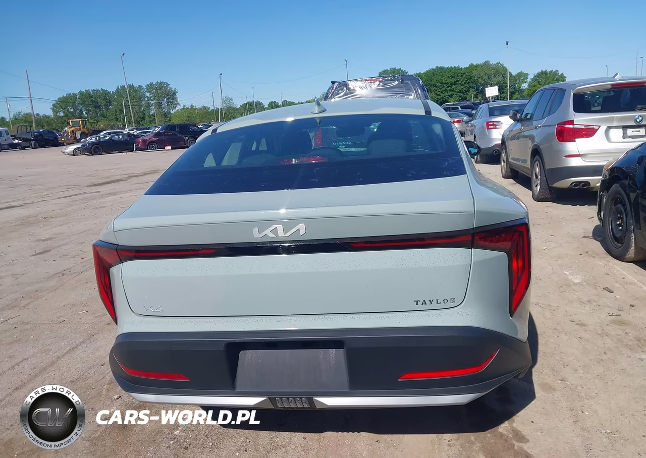 2025 Kia K4 Lxs VIN:3KPFT4DE7SE178304 - 17