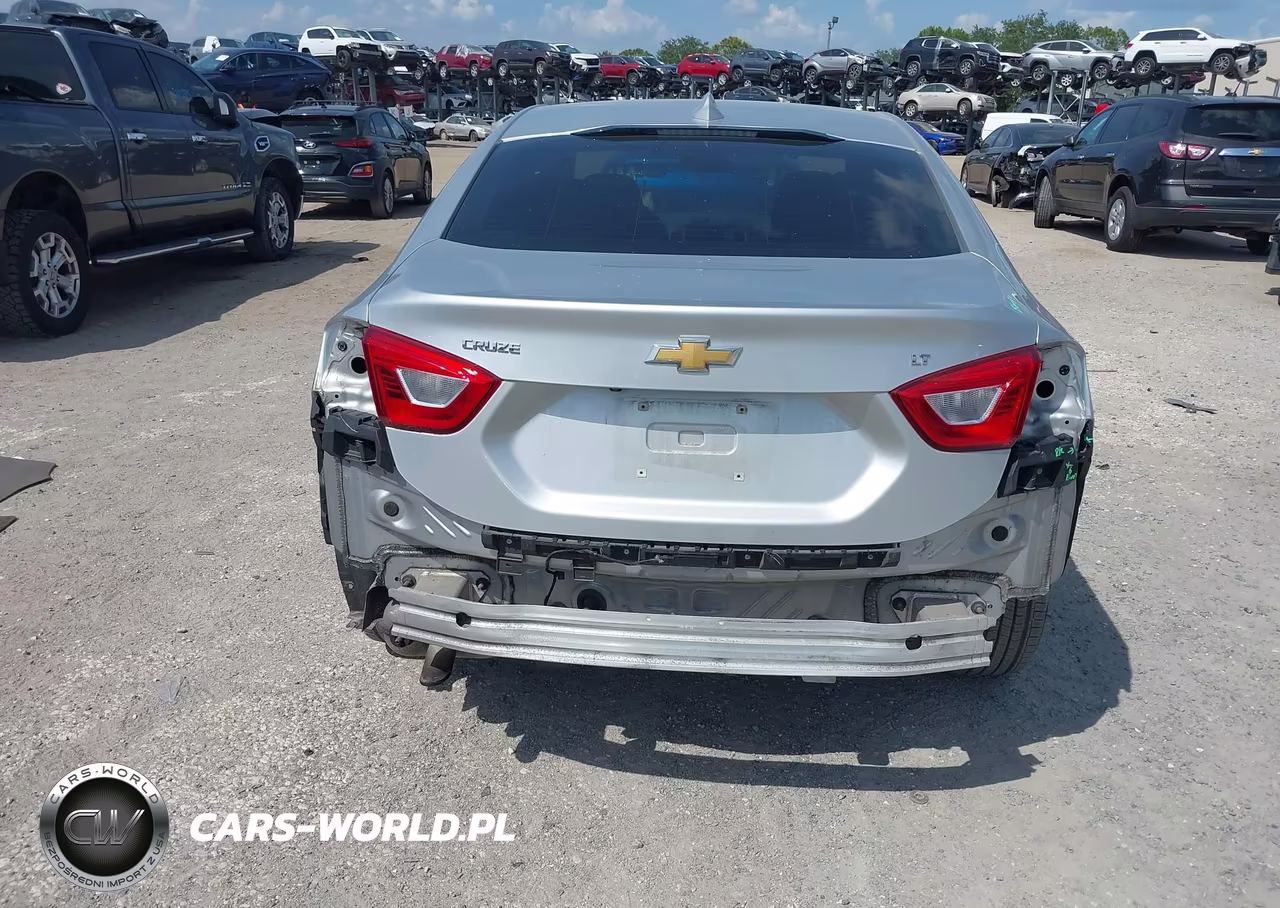 2018 Chevrolet Cruze Lt Auto VIN:1G1BE5SM0J7241016 - 17