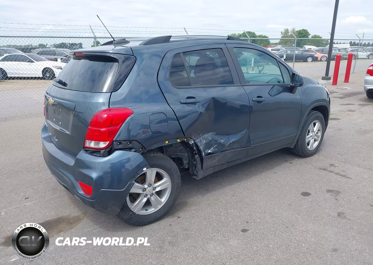 2021 Chevrolet Trax Awd Lt VIN:KL7CJPSB5MB331987 - 4