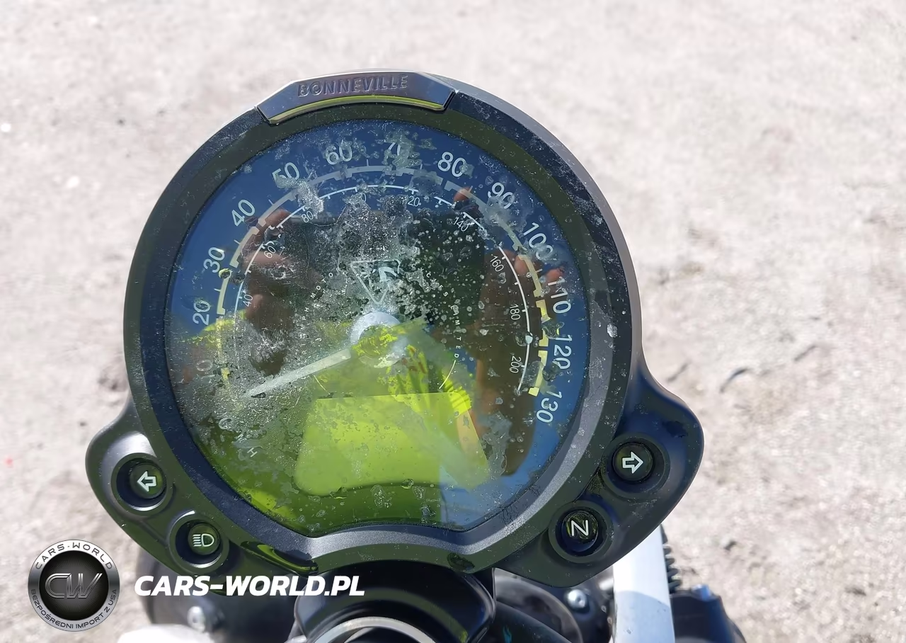 2022 Triumph Motorcycle Street Twin VIN:SMTD31G71NTAX4443 - 7