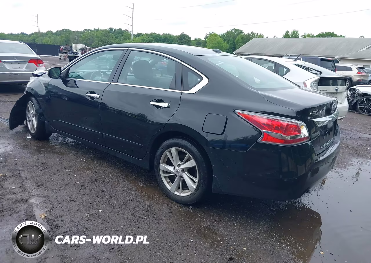 2015 Nissan Altima 2.5 Sv VIN:1N4AL3APXFC482739 - 3