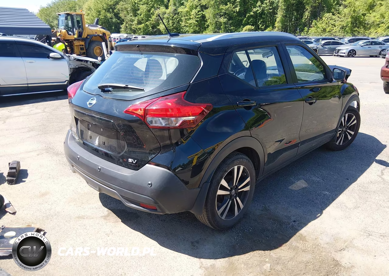 2020 Nissan Kicks Sv Xtronic Cvt VIN:3N1CP5CV9LL539644 - 4
