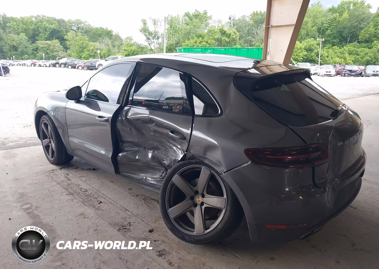 2016 Porsche Macan S VIN:WP1AB2A57GLB49890 - 3