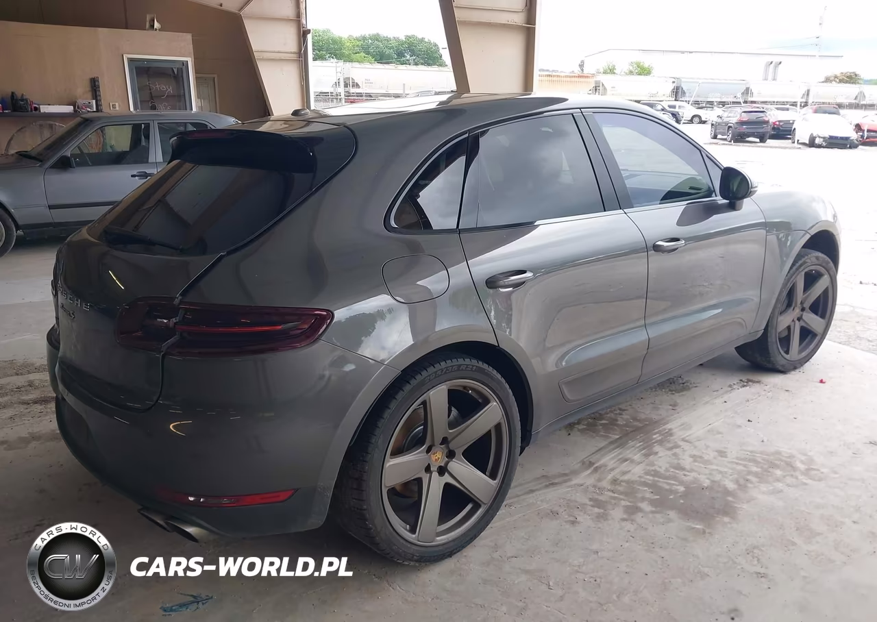 2016 Porsche Macan S VIN:WP1AB2A57GLB49890 - 4