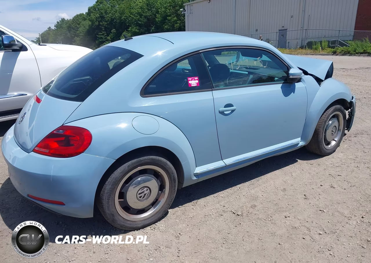 2012 Volkswagen Beetle 2.5L VIN:3VWJP7ATXCM624503 - 4