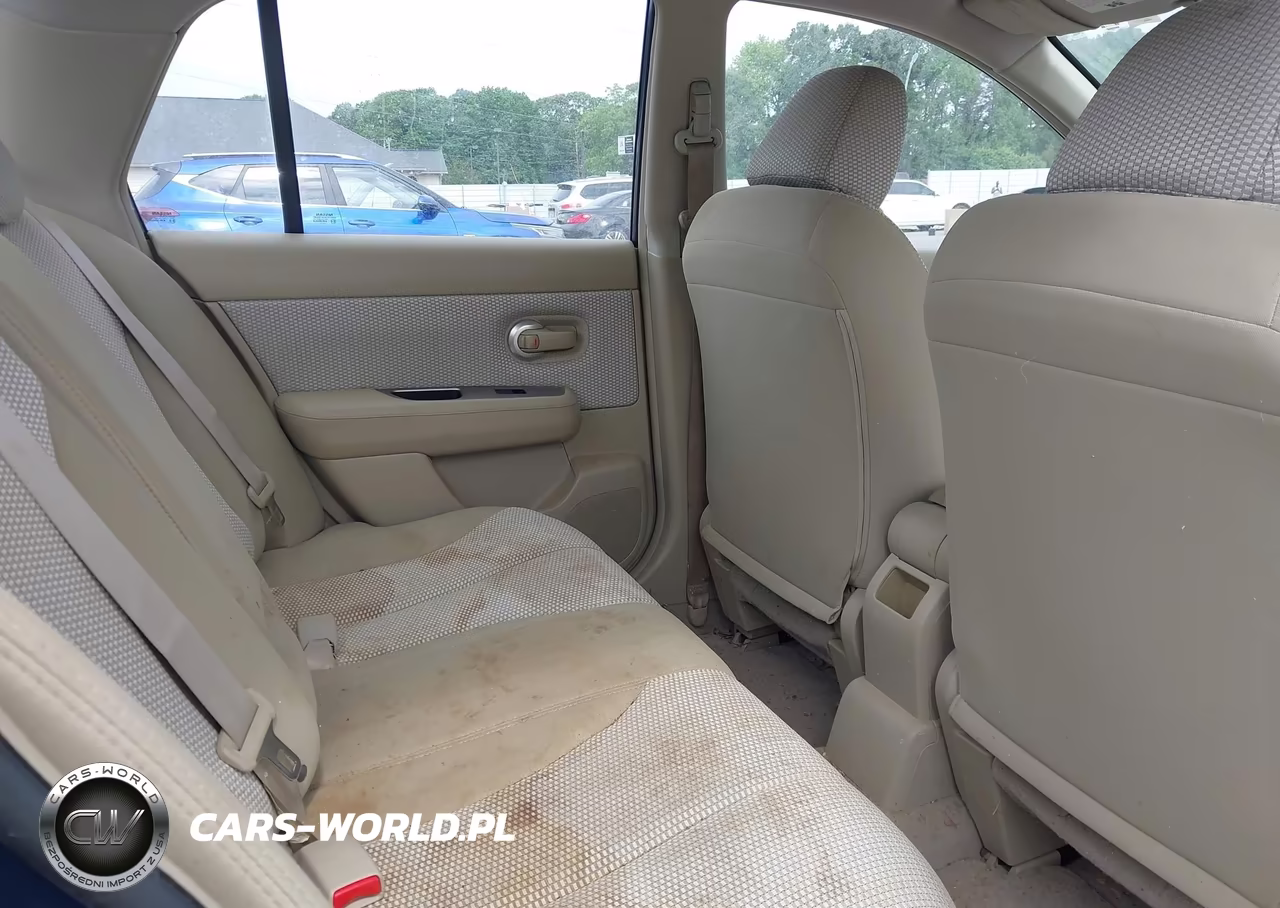 2007 Nissan Versa 1.8Sl VIN:3N1BC11E17L450417 - 8
