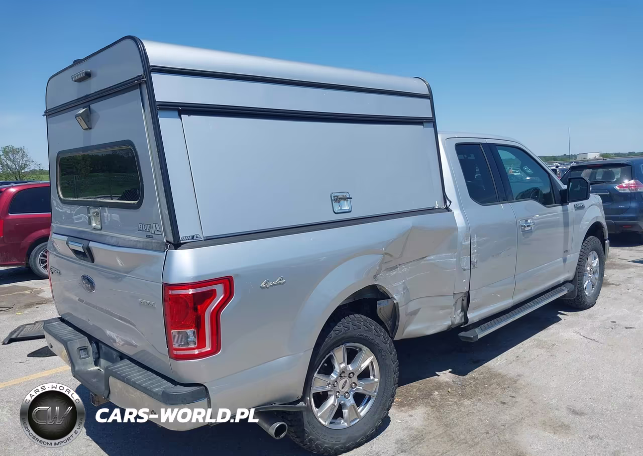 2016 Ford F-150 Xlt VIN:1FTEX1EP7GKG04690 - 4