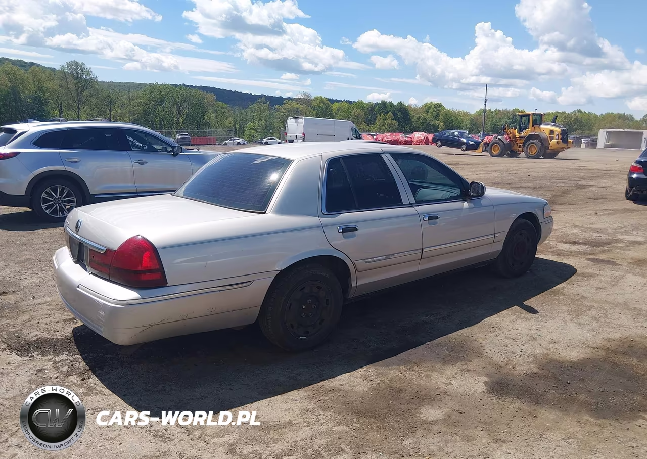 2003 Mercury Grand Marquis Gs VIN:2MEFM74W73X700219 - 4