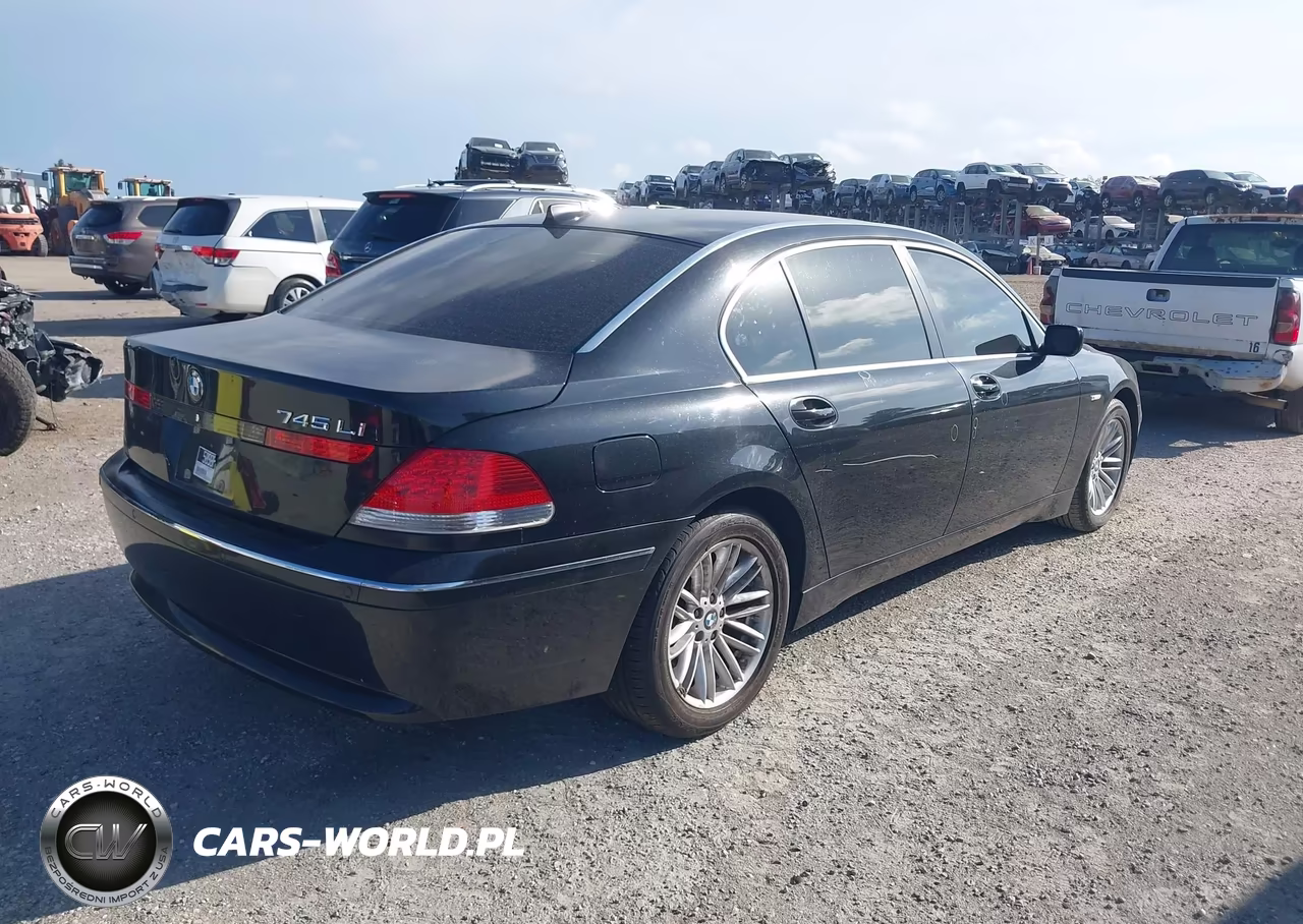 2005 BMW 745Li VIN:WBAGN63515DS56218 - 4