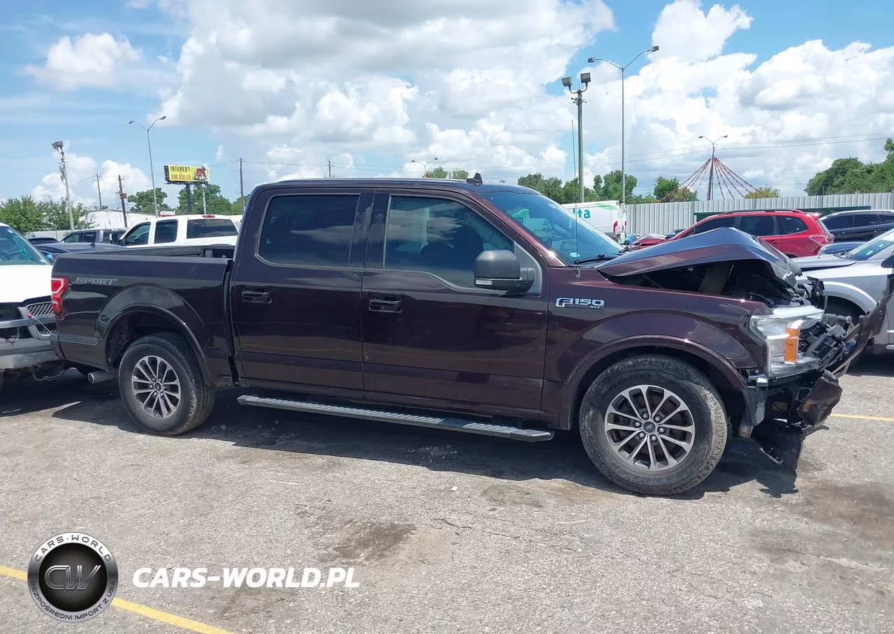2018 Ford F-150 Xlt VIN:1FTEW1C56JKC49670 - 13