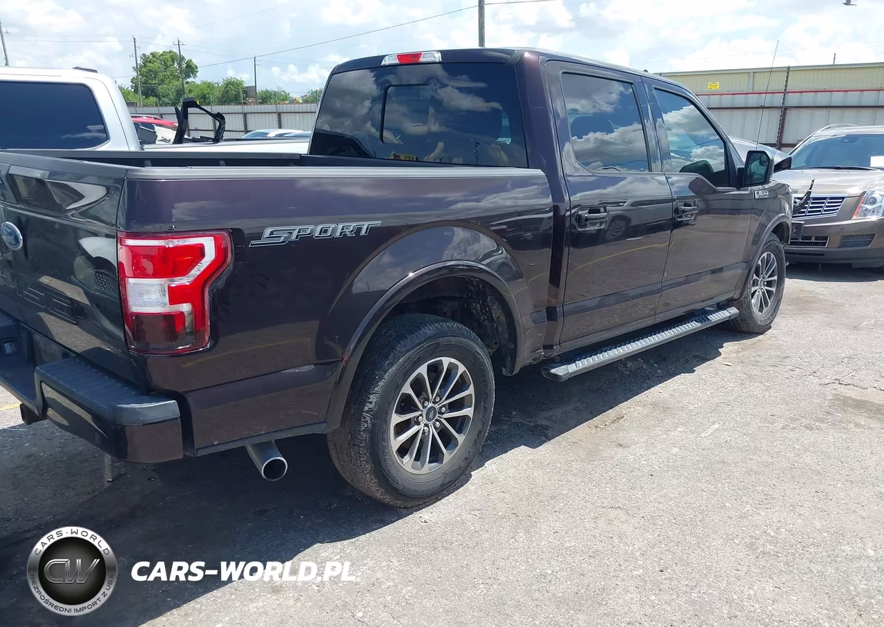 2018 Ford F-150 Xlt VIN:1FTEW1C56JKC49670 - 4