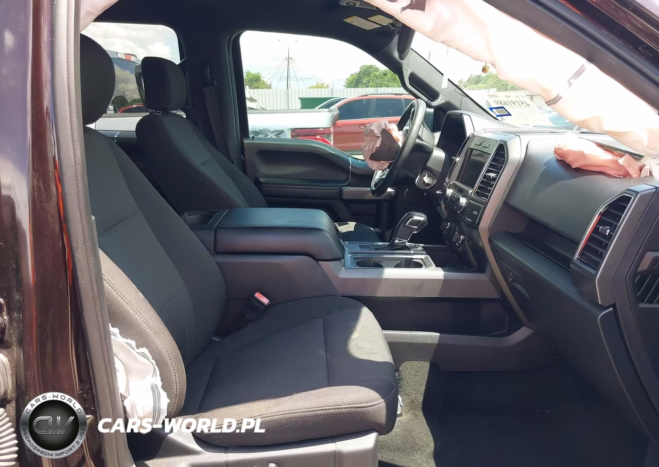2018 Ford F-150 Xlt VIN:1FTEW1C56JKC49670 - 5