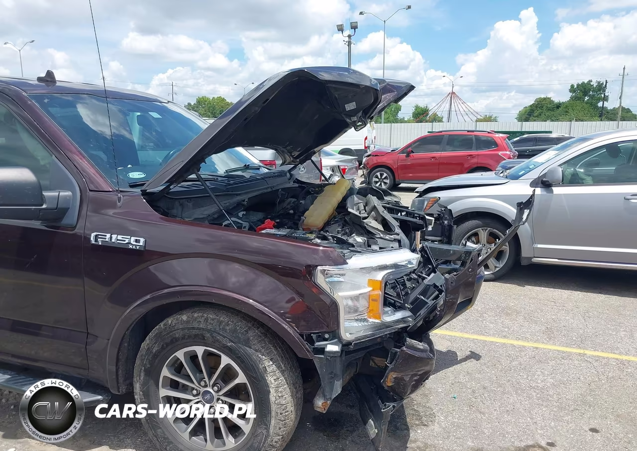 2018 Ford F-150 Xlt VIN:1FTEW1C56JKC49670 - 6