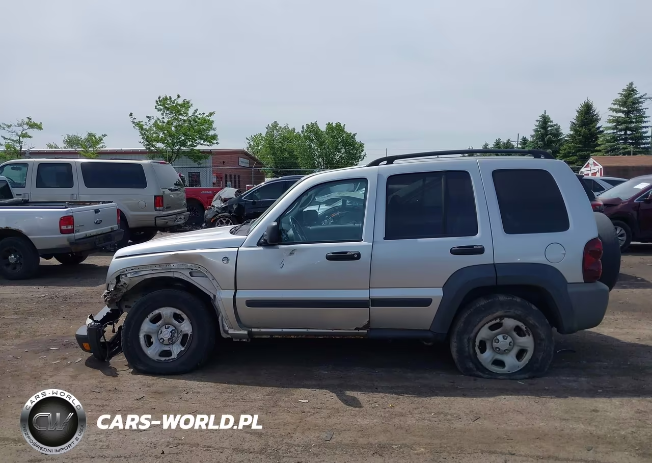 2006 Jeep Liberty Sport VIN:1J4GL48K86W172070 - 14