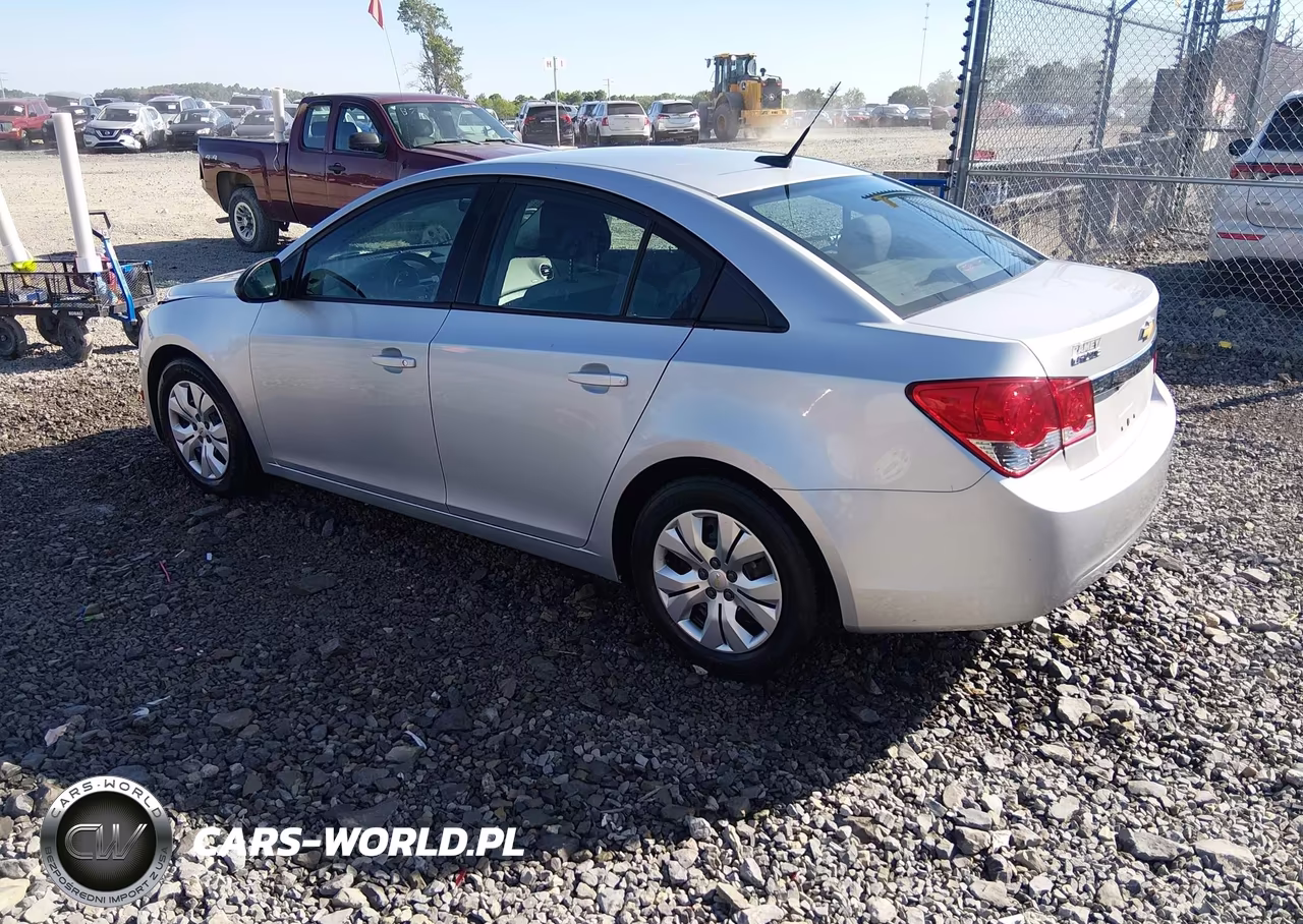 2013 Chevrolet Cruze Ls Auto VIN:1G1PA5SH0D7192571 - 3