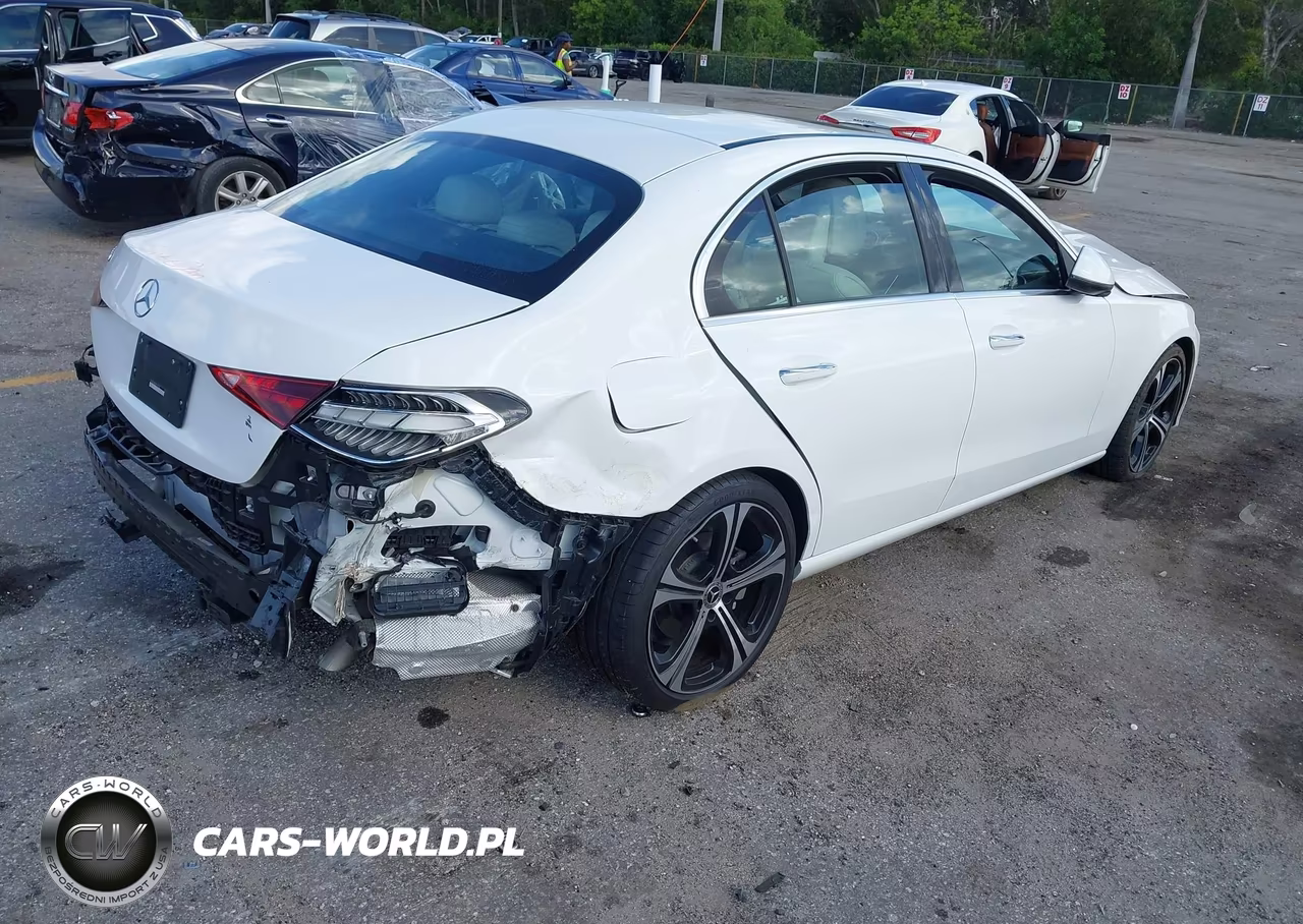 2024 Mercedes-Benz C 300 VIN:W1KAF4GB7RR178732 - 4