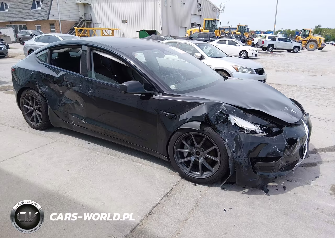 2021 Tesla Model 3 Long Range – zdjęcie 1 z 16