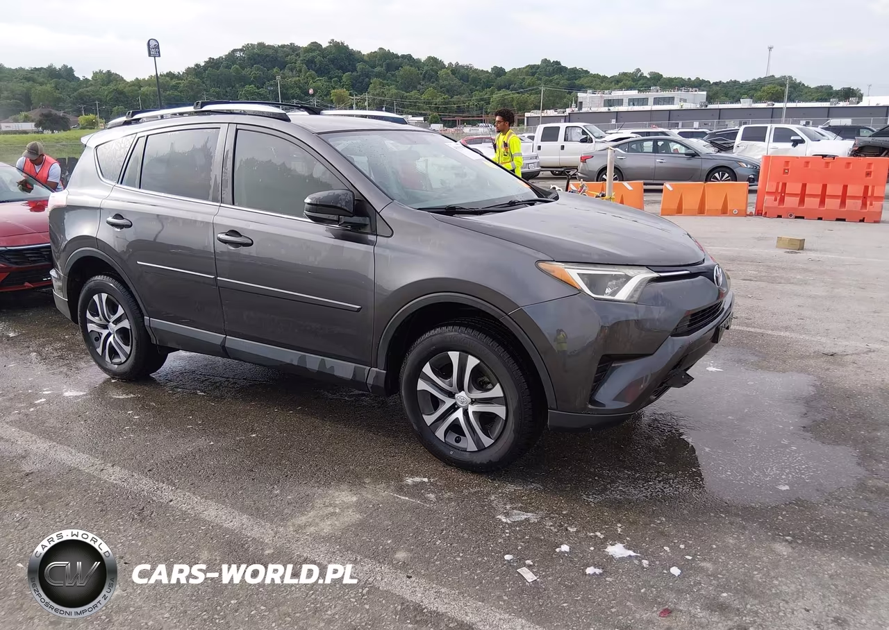 2016 Toyota Rav4 Le – zdjęcie 1 z 21