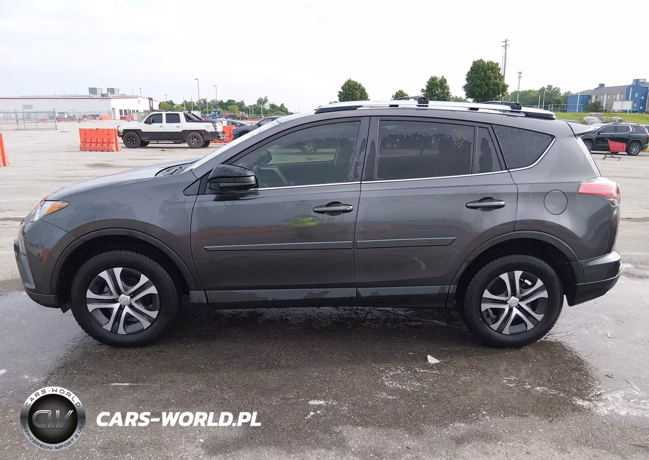 2016 Toyota Rav4 Le VIN:JTMZFREV5GJ060603 - 14