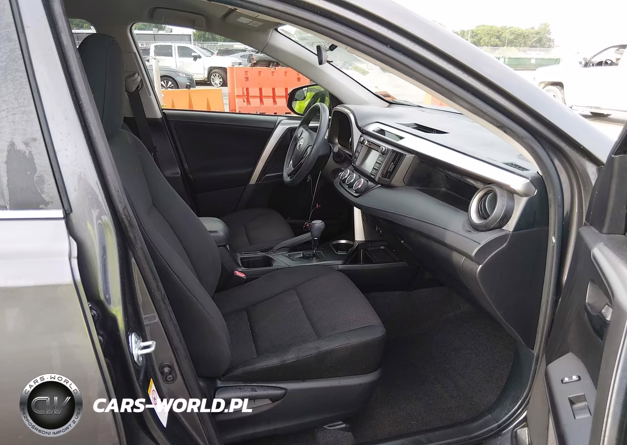 2016 Toyota Rav4 Le VIN:JTMZFREV5GJ060603 - 5