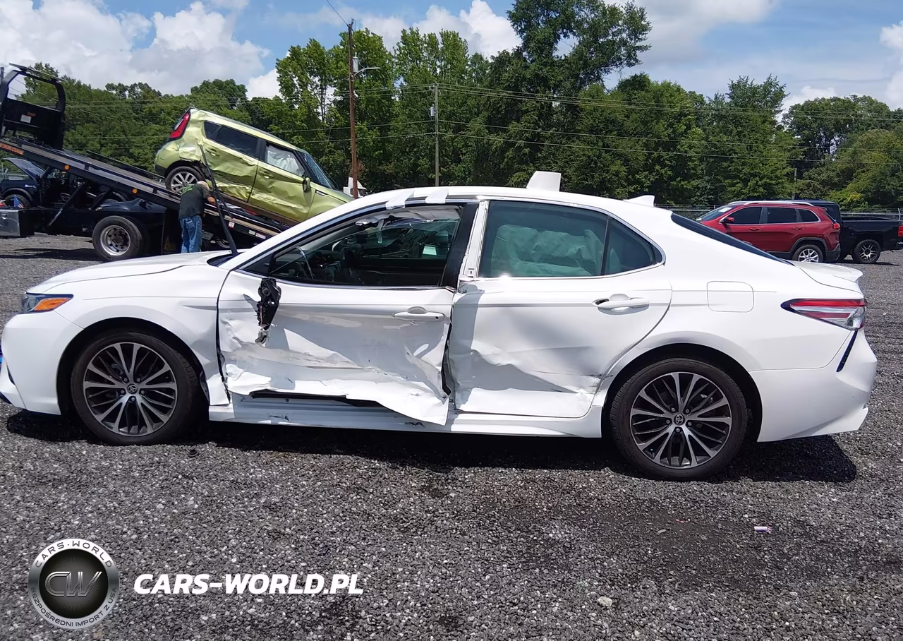 2020 Toyota Camry Se VIN:4T1M11AK9LU400782 - 14