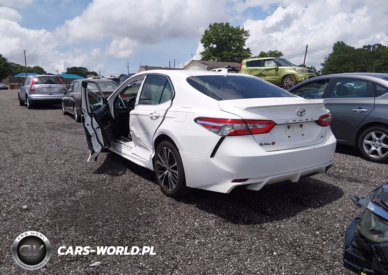 2020 Toyota Camry Se VIN:4T1M11AK9LU400782 - 3
