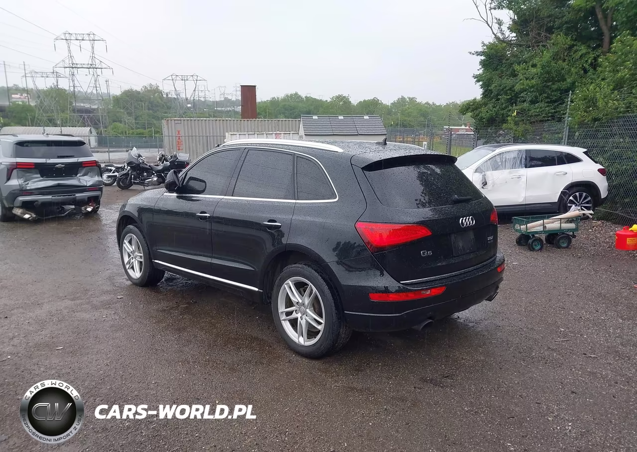 2016 Audi Q5 2.0T Premium VIN:WA1L2AFP1GA128344 - 3