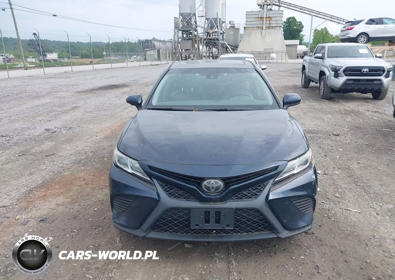 2018 Toyota Camry Se VIN:4T1B11HK1JU642816 - 12