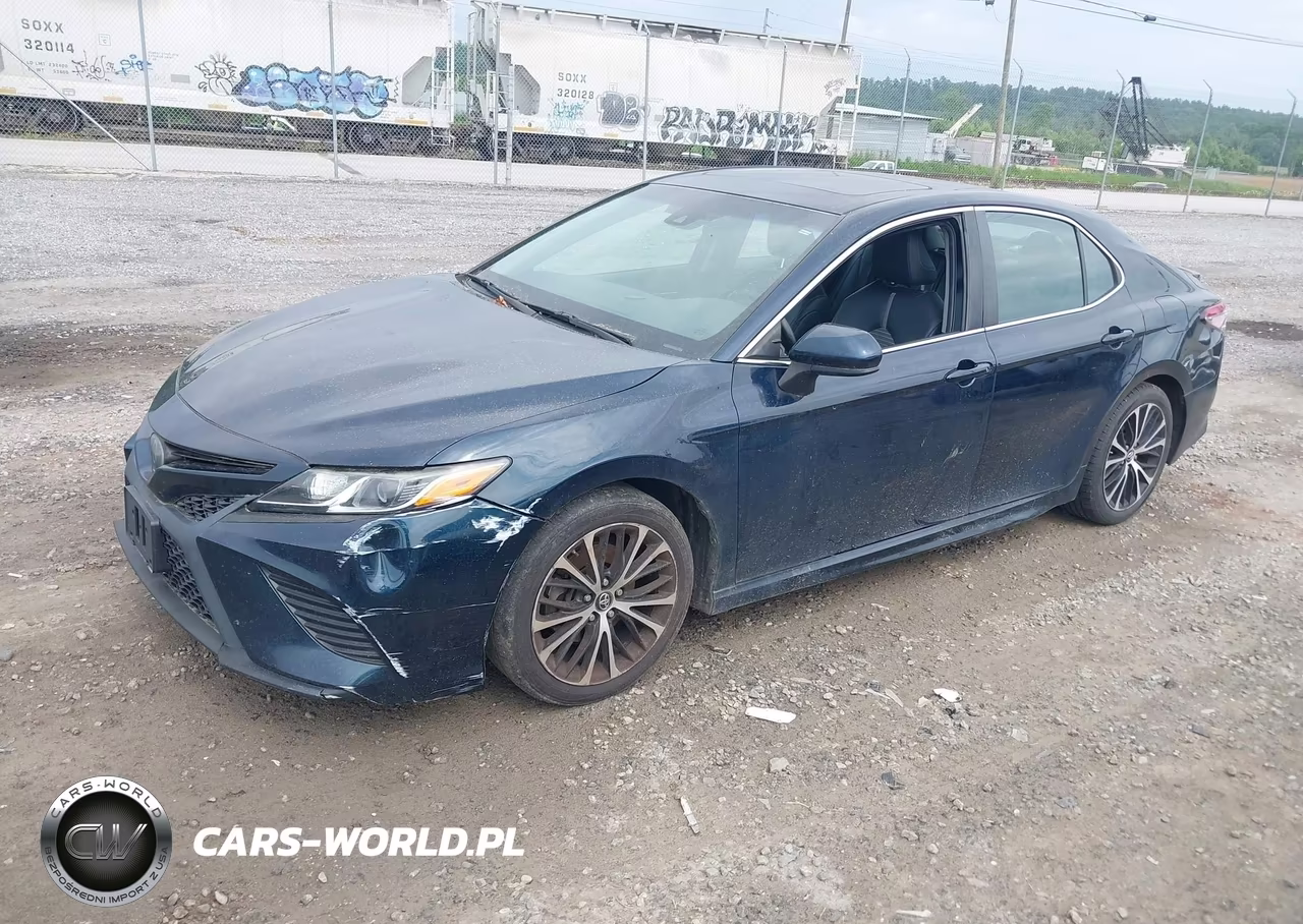 2018 Toyota Camry Se VIN:4T1B11HK1JU642816 - 2