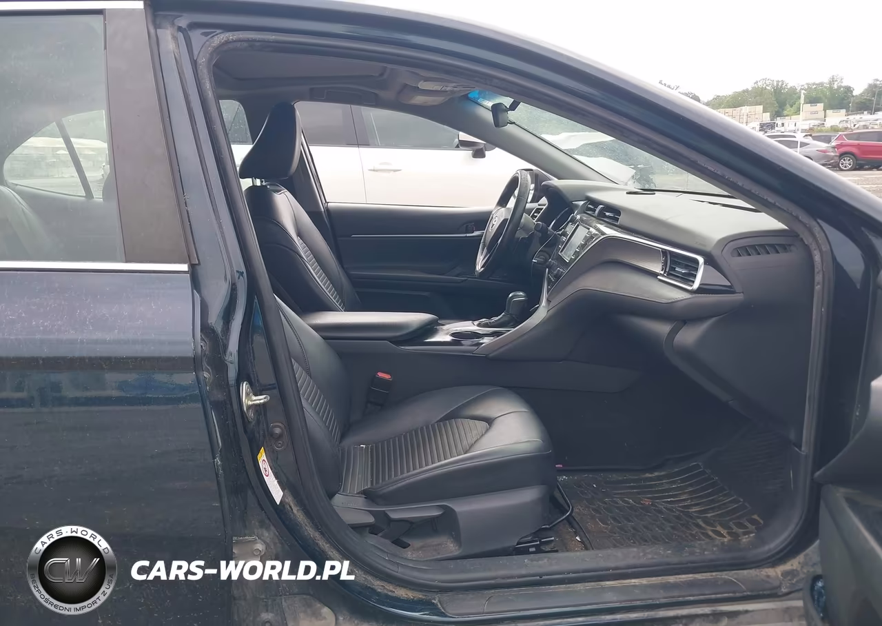 2018 Toyota Camry Se VIN:4T1B11HK1JU642816 - 5