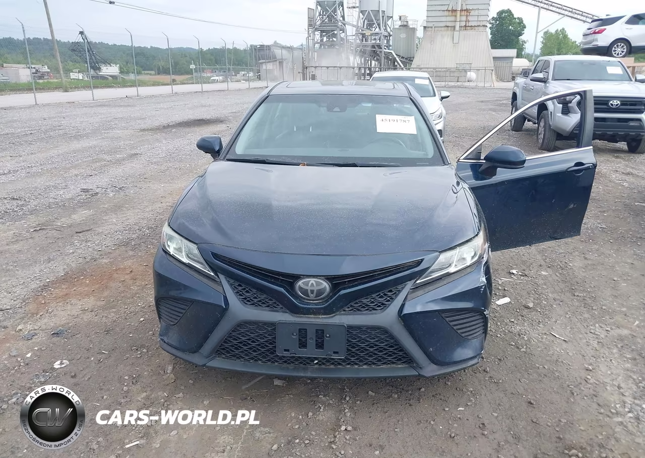 2018 Toyota Camry Se VIN:4T1B11HK1JU642816 - 6
